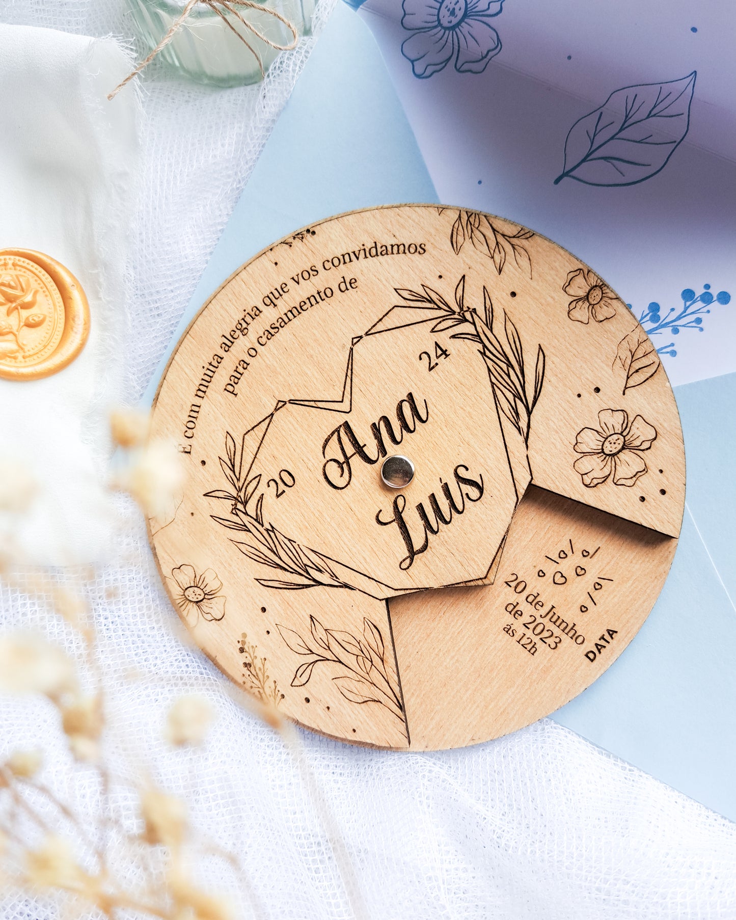 Convite Casamento Madeira "Circulo"