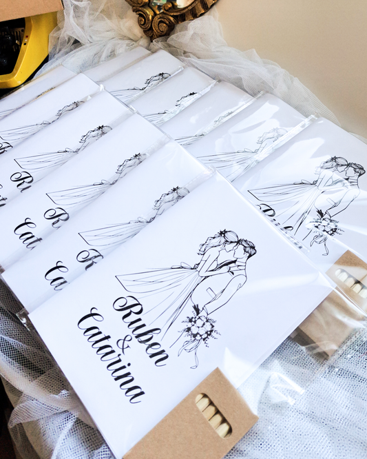 Livro de Colorir Personalizado para Crianças – 10 Páginas (Casamento)